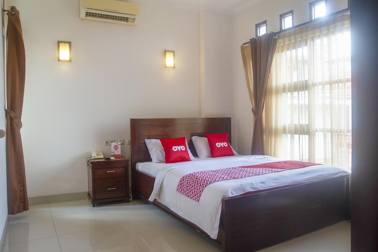 Hotel Oyo 3894 Karunia Muslim Syariah Dżakarta Zewnętrze zdjęcie