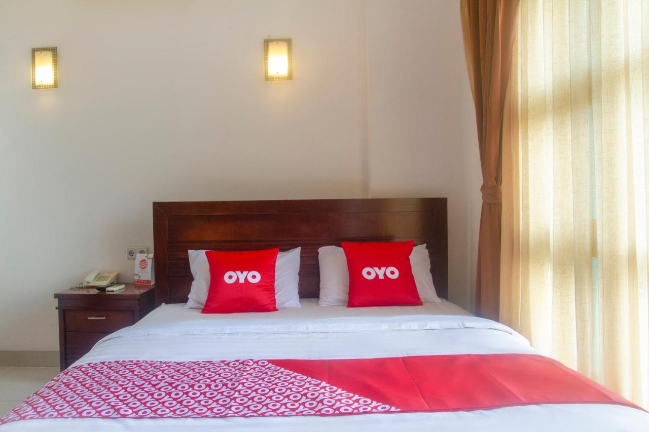 Hotel Oyo 3894 Karunia Muslim Syariah Dżakarta Zewnętrze zdjęcie