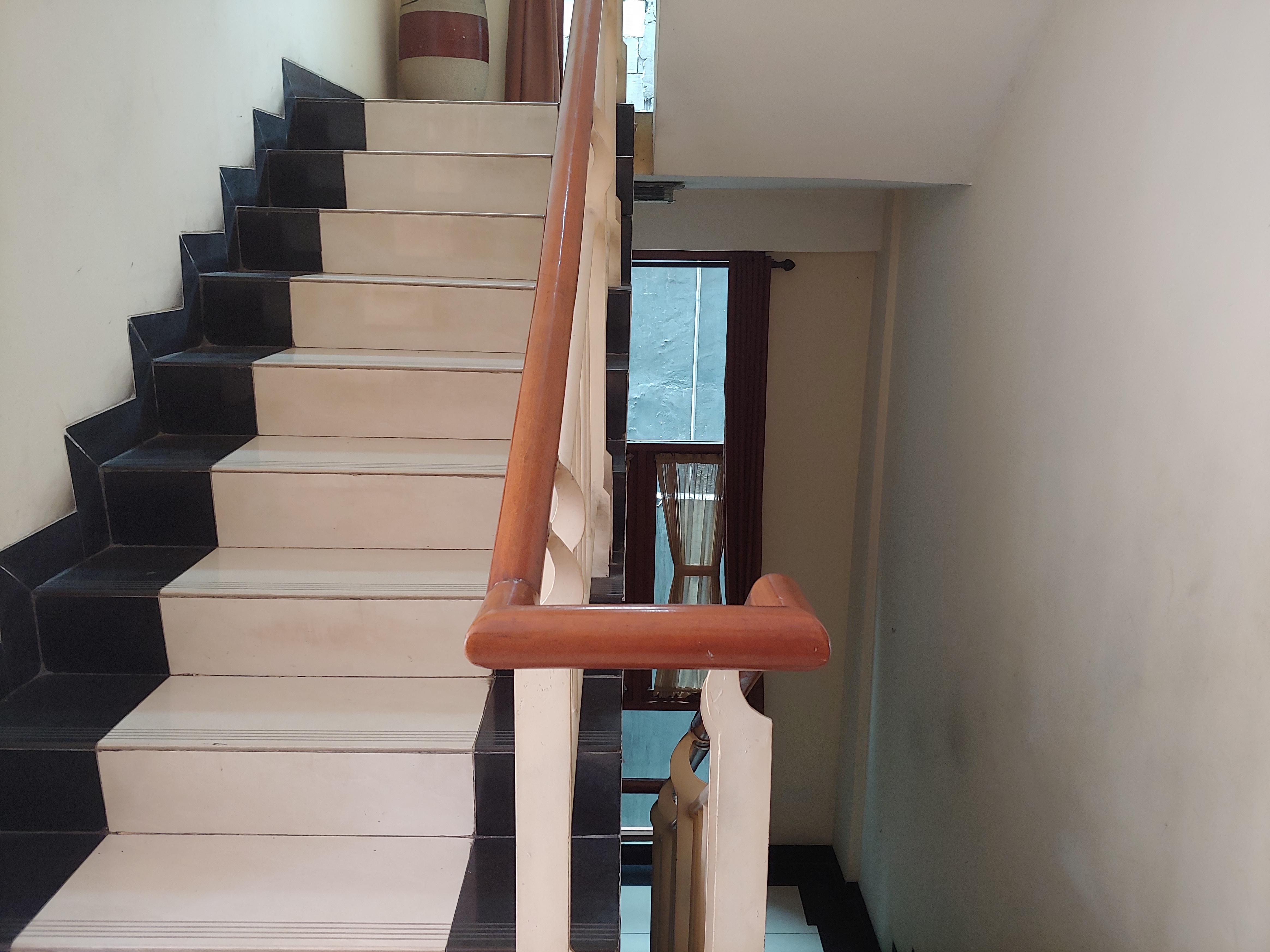Hotel Oyo 3894 Karunia Muslim Syariah Dżakarta Zewnętrze zdjęcie