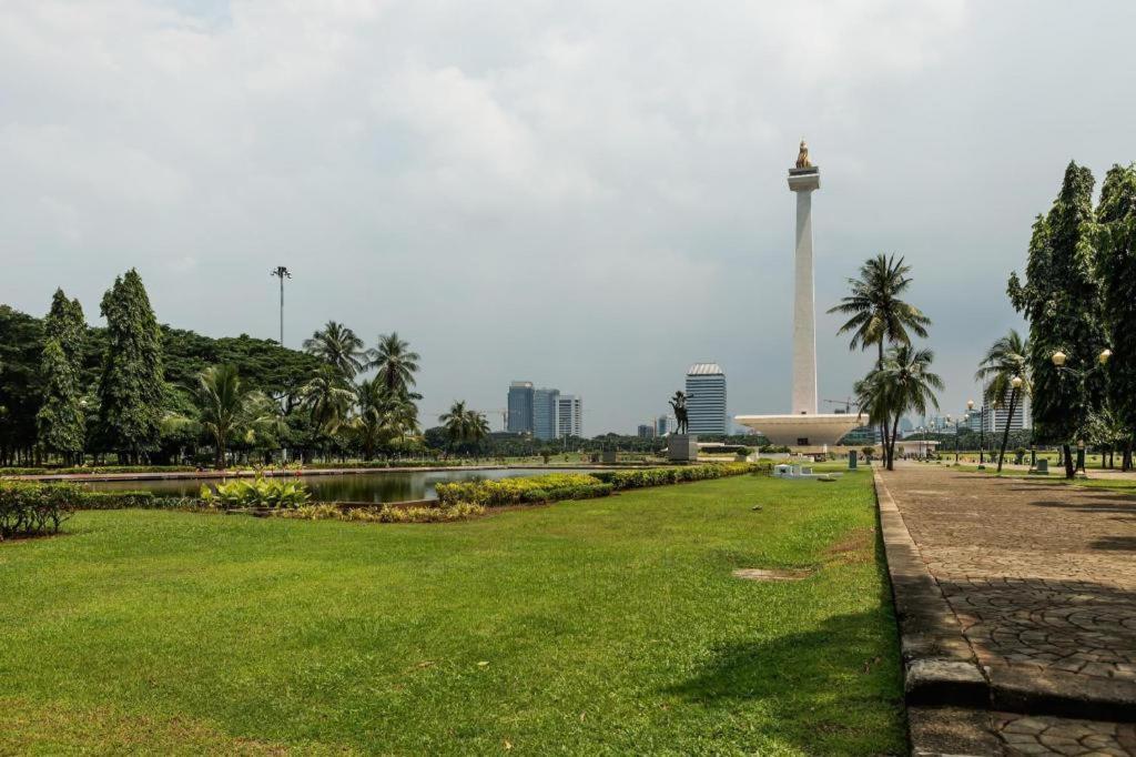 Hotel Oyo 3894 Karunia Muslim Syariah Dżakarta Zewnętrze zdjęcie